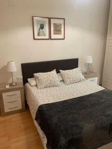 Rosa 2 Bedrooms In City Center Málaga Exteriör bild